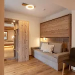 Hotel Garni 4*
