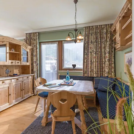Garni Hotell Mayrhofen